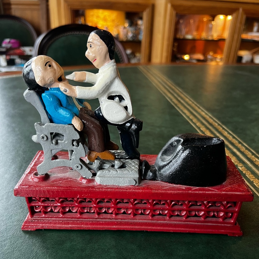 Cast Iron Mechanical Dental Coin Piggy Bank